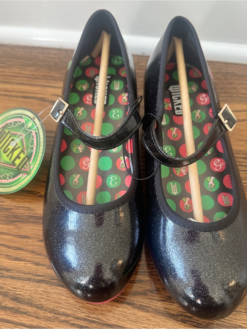 NWT Wicked Elphaba Girls Sparkle Mary Jane Shoes in Black 2